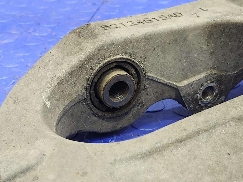 2012 Jeep Grand Cherokee Lower Control Arm Rr