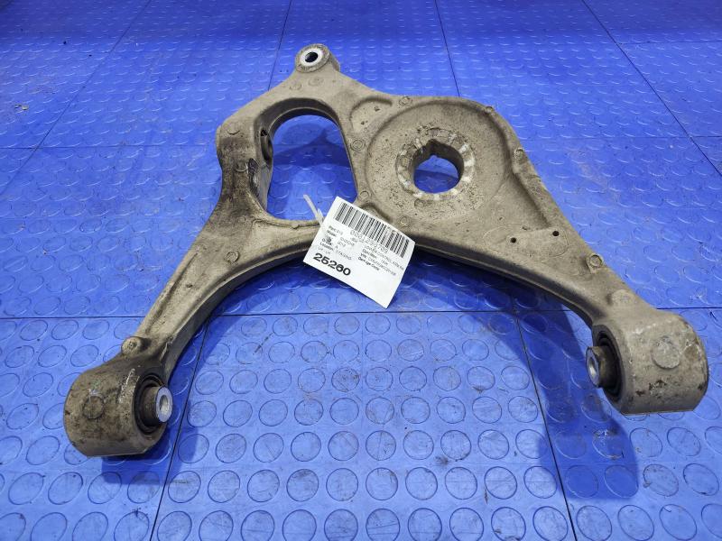 2012 Jeep Grand Cherokee Lower Control Arm Rr