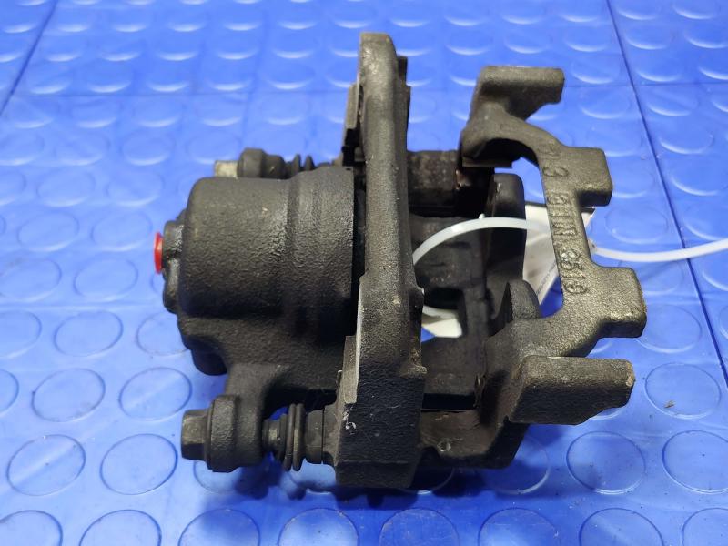 2013 Infiniti FX35 Caliper