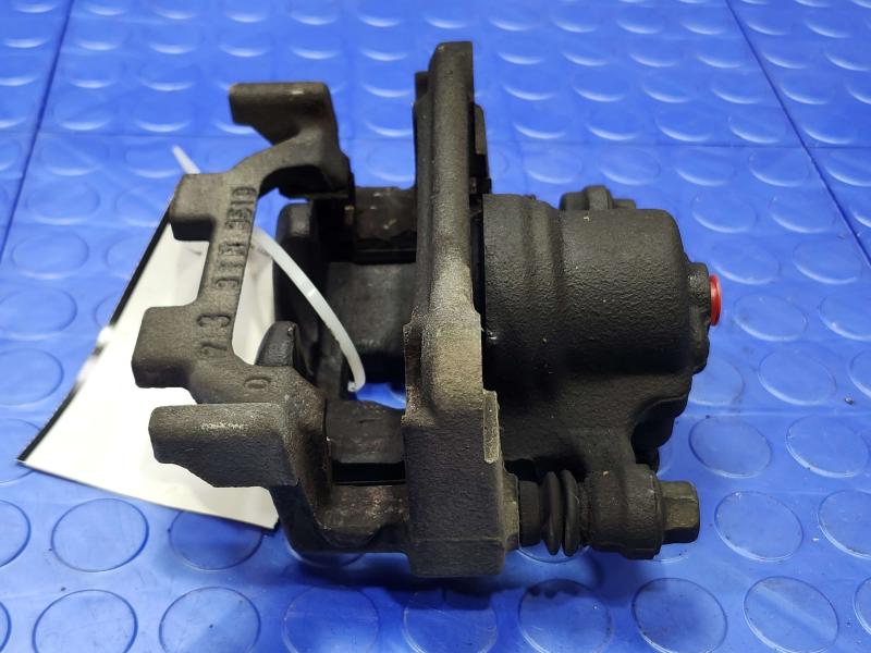 2013 Infiniti FX35 Caliper