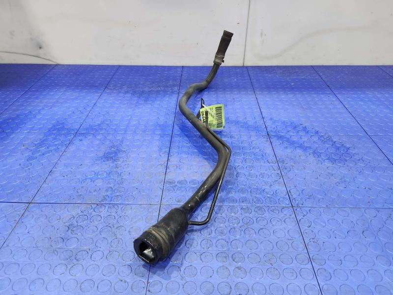 2013 Chrysler 300 Fuel Filler Neck