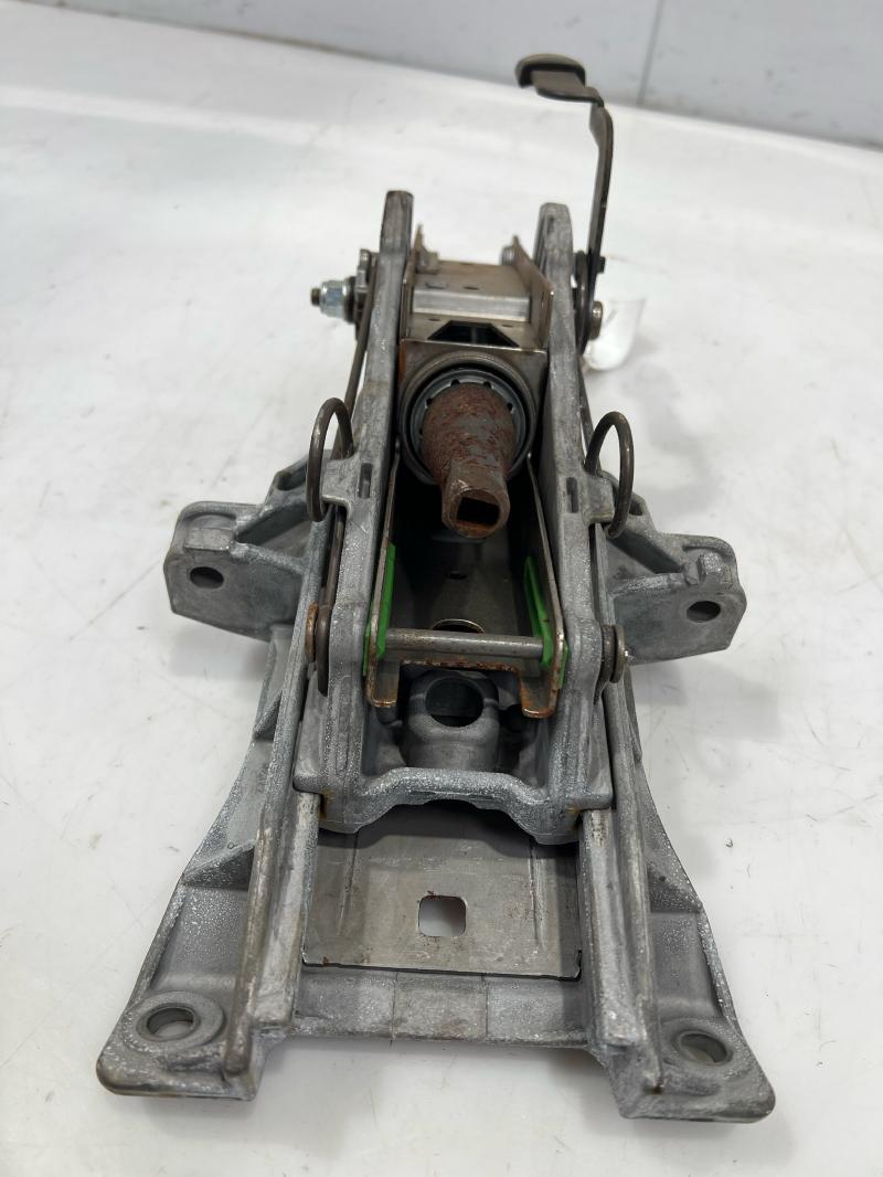 2011 Ford Explorer Steering Column