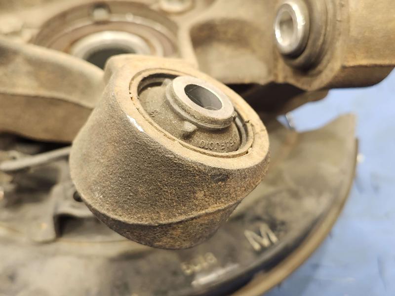 2015 Subaru Forester Rear Knuckle/Stub Axle