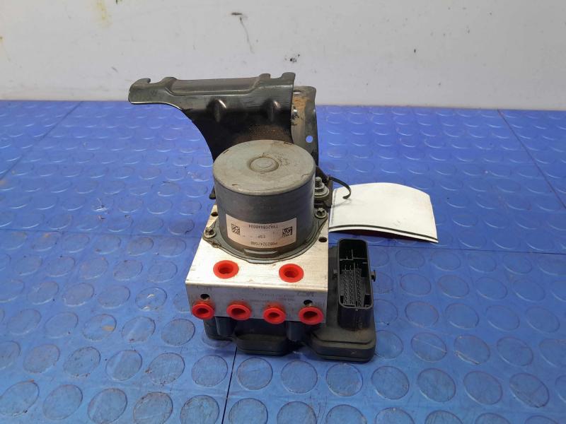 2015 Chrysler 200 ABS Anti Lock Brake Pump Modulator Assembly OEM 68232470AB
