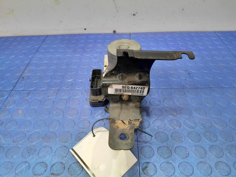 2015 Chrysler 200 ABS Anti Lock Brake Pump Modulator Assembly OEM 68232470AB