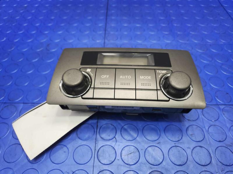 2010 Toyota Highlander Heater A/C Control