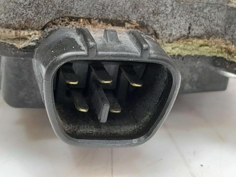 2010 Chevrolet Camaro Wiper Motor Front