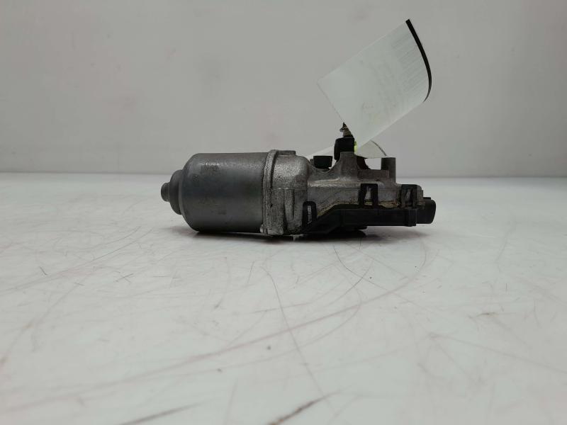 2010 Chevrolet Camaro Wiper Motor Front