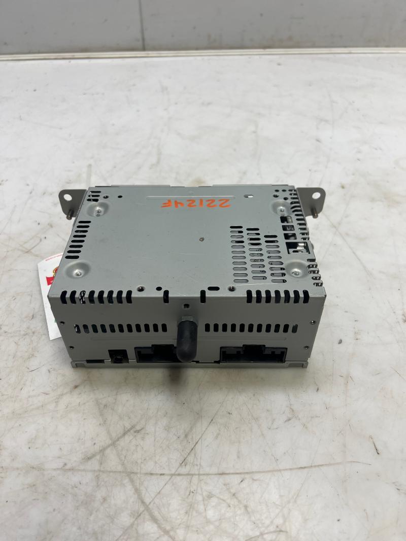 2017 - 2019 Ford Explorer Radio Receiver AM FM Single CD OEM HB5T-19C107-AB