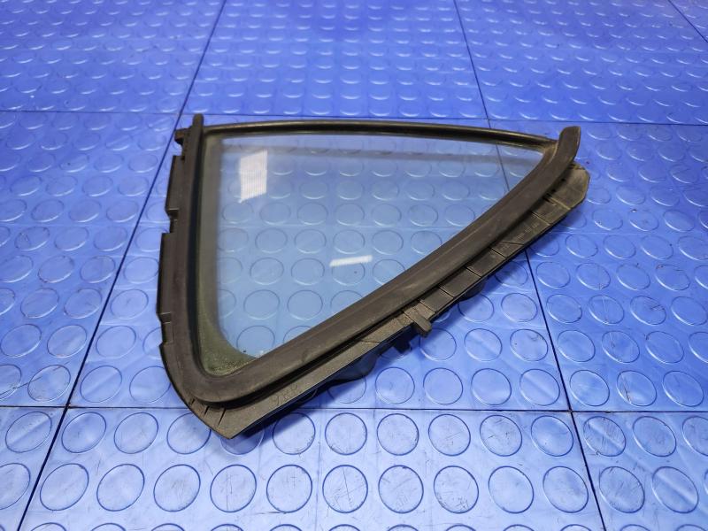 2015 Toyota Prius Rear Vent Glass/Window