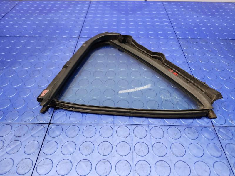 2015 Toyota Prius Rear Vent Glass/Window