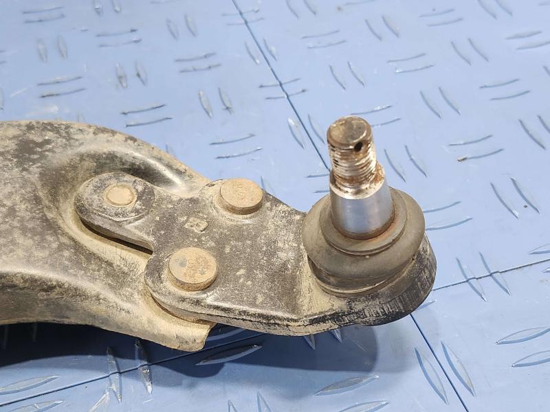 2013 Toyota Camry Lower Control Arm Front