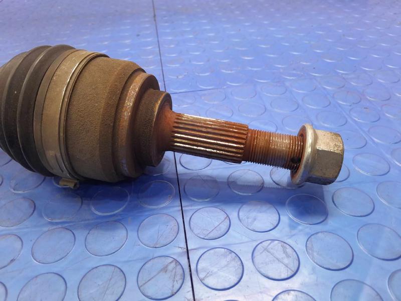 2014 Nissan Versa Axle Shaft