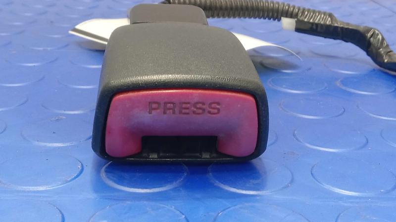 2015 Lexus ES 350 Front Seat Belt