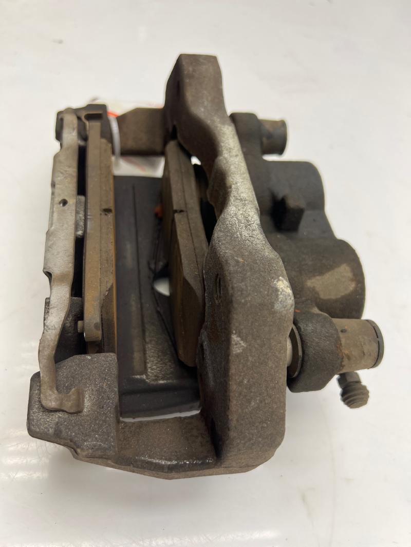 2011 - 2020 Jeep Grand Cherokee Front Brake Caliper LH Driver Side OEM 68138843AA