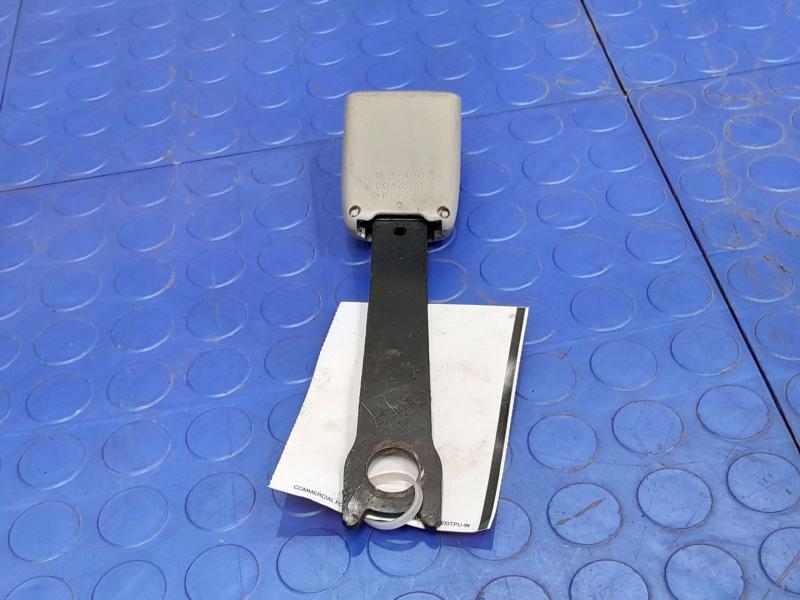 2011 Toyota Prius Front Seat Belt