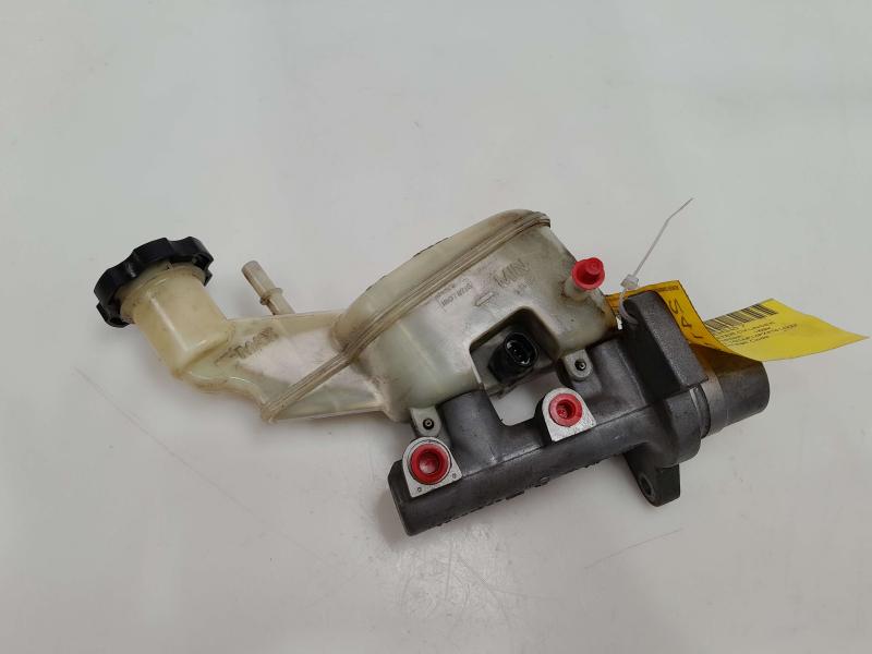 2006 Chevrolet Cobalt Master Cylinder