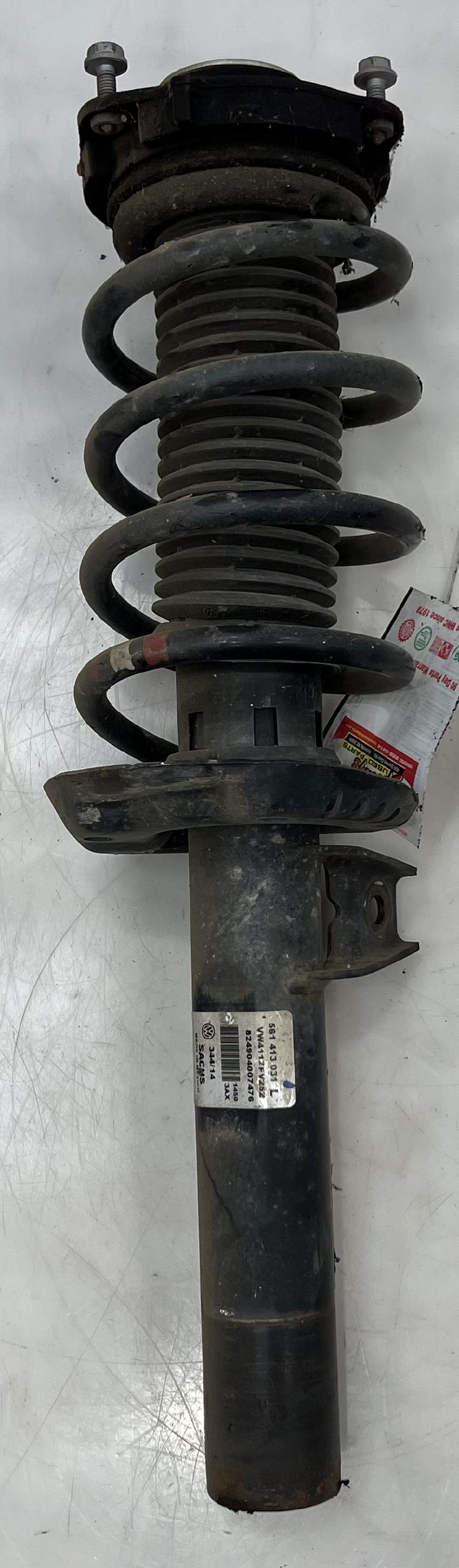 2015 Volkswagen Passat Strut Assembly