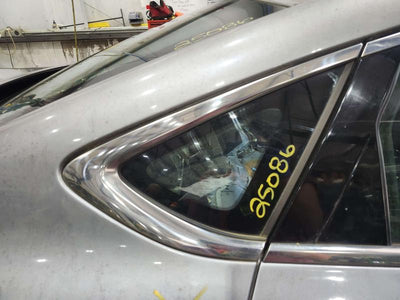 2017 Chrysler 200 Quarter Glass/Window