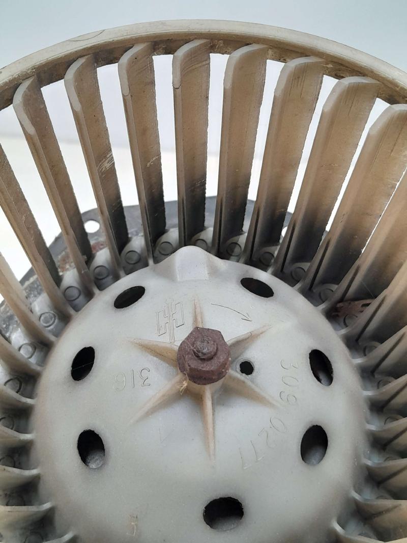 1995 Chevrolet Astro Blower Motor