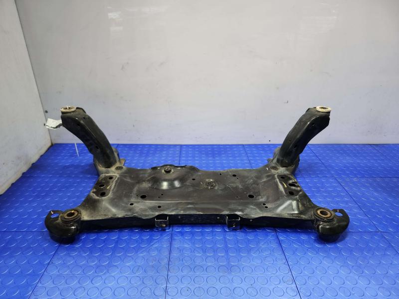 2014 Ford Focus Crossmember/Cradle/Undercarria