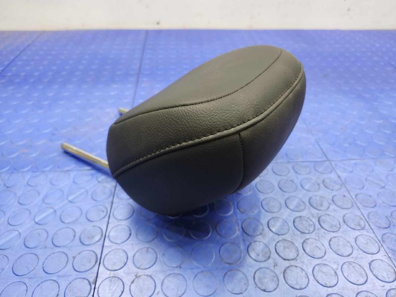 2018 Jeep Compass Headrest