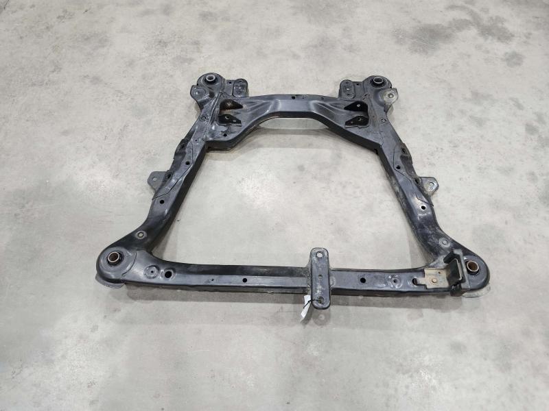2002 Toyota Camry Crossmember/Cradle/Undercarria