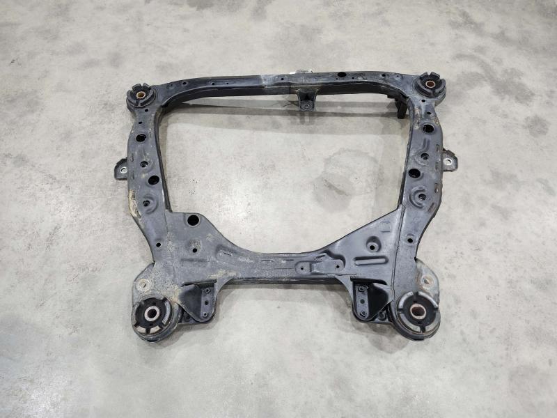 2002 Toyota Camry Crossmember/Cradle/Undercarria