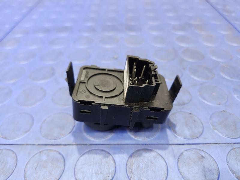 1996-2007 Dodge Caravan Power Door Mirror Control Switch OEM 4685317AF