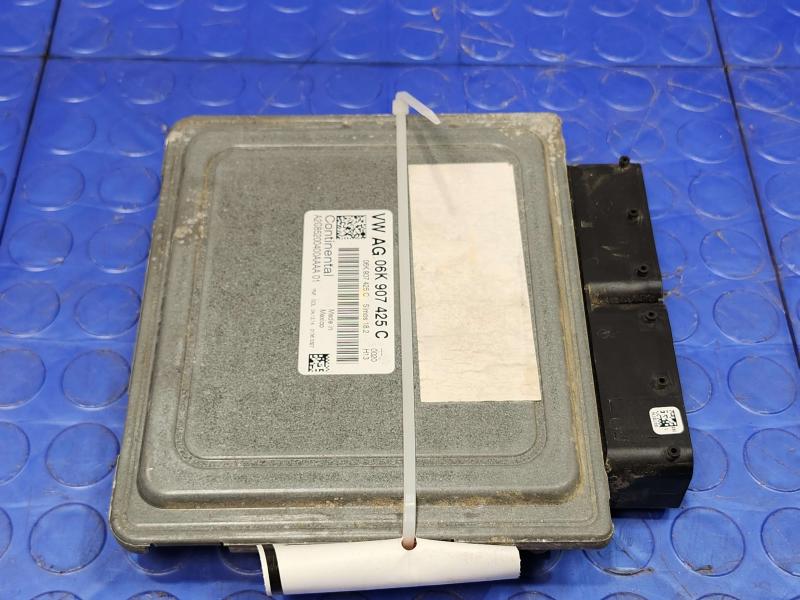 2015 Volkswagen Beetle 1.8L Electronic Control Module ECU ECM OEM 06K906071AC