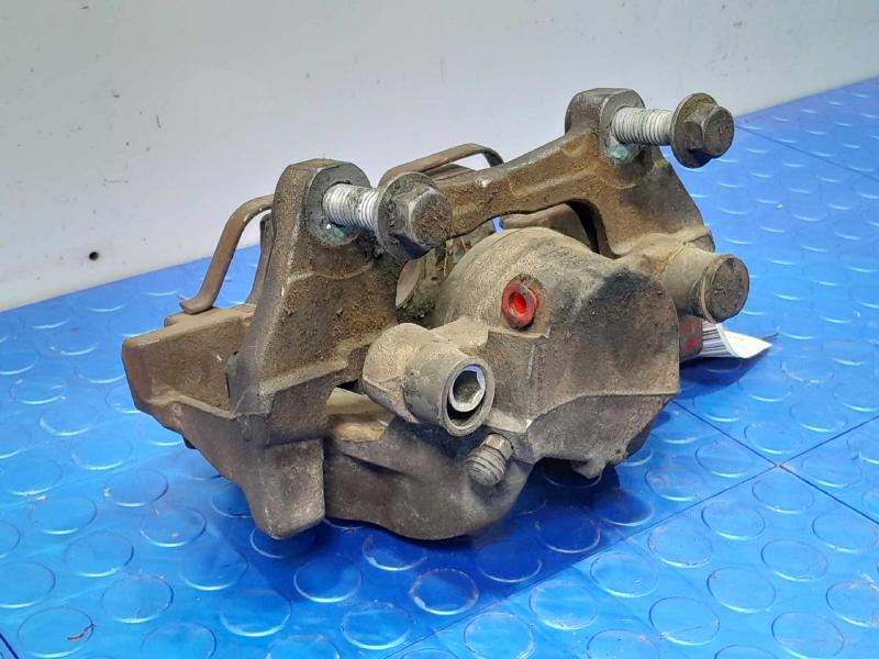 2018 Volvo S90 Caliper