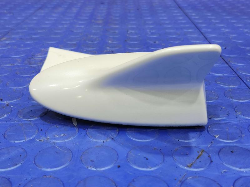 2010 Lexus RX350 RX450H Antenna