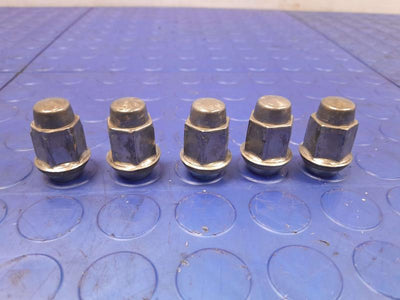 2016 Chevrolet Trax Lug Nuts