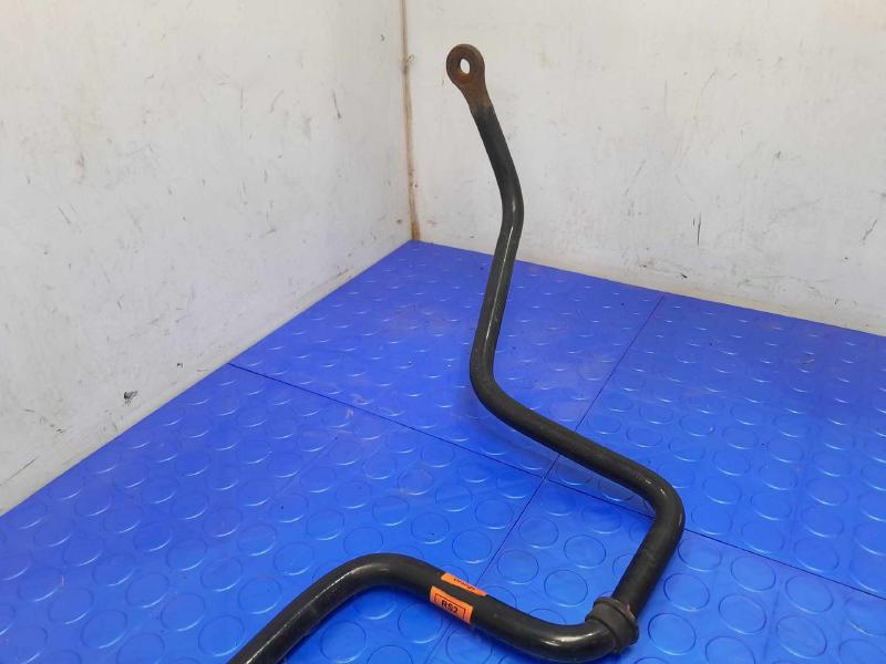 2017-2024 Nissan Titan Rear Stabilizer Bar Swaybar Genuine OEM 562301PA1A