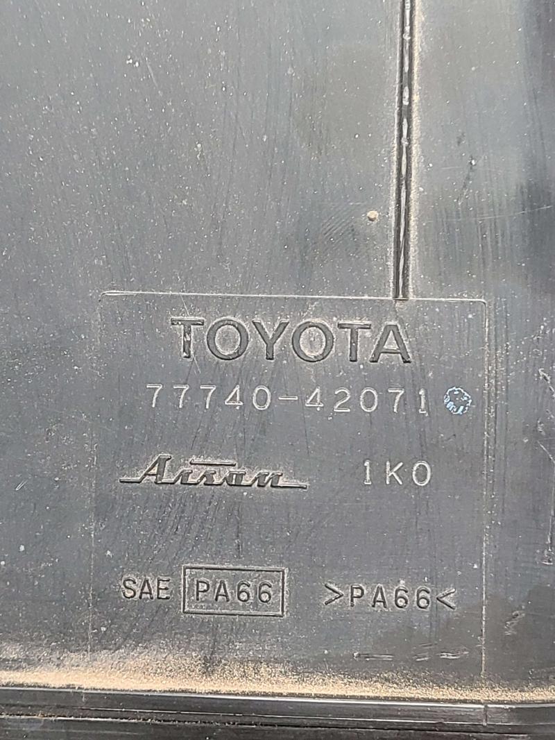 2002 Toyota RAV4 Evaporator Canister