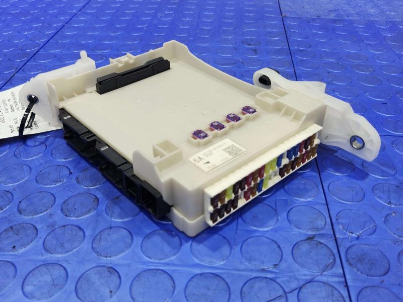 2017 Toyota Prius Cabin Fuse Box