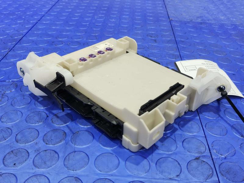 2017 Toyota Prius Cabin Fuse Box