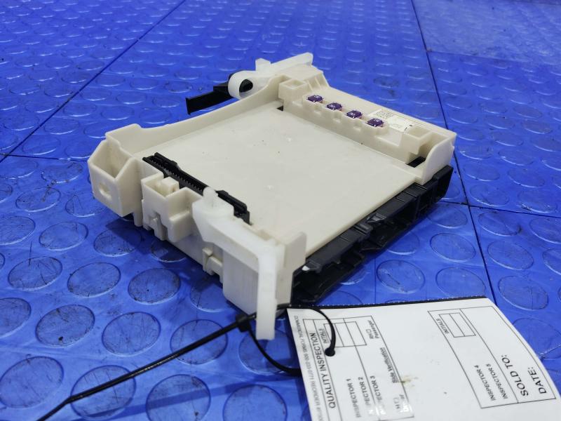 2017 Toyota Prius Cabin Fuse Box
