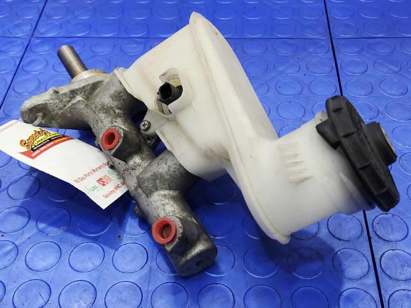 2008-2012 Honda Accord Brake Master Cylinder Assembly Genuine OEM 46100TA1A01