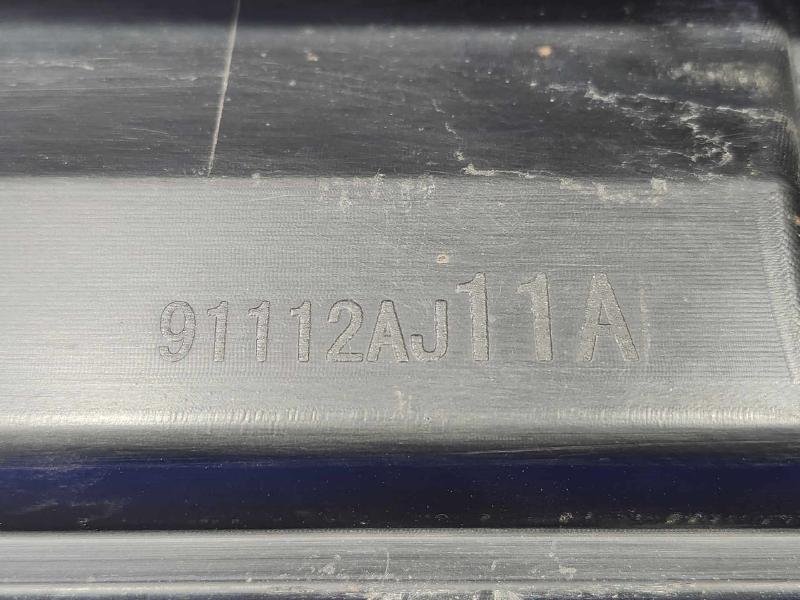 2010 Subaru Legacy Rocker Moulding