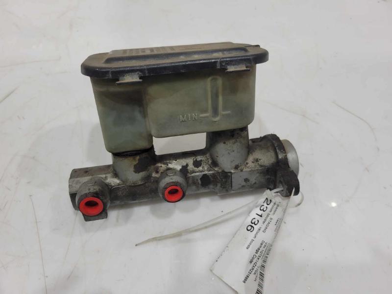 1994 GMC Sierra 1500 Master Cylinder
