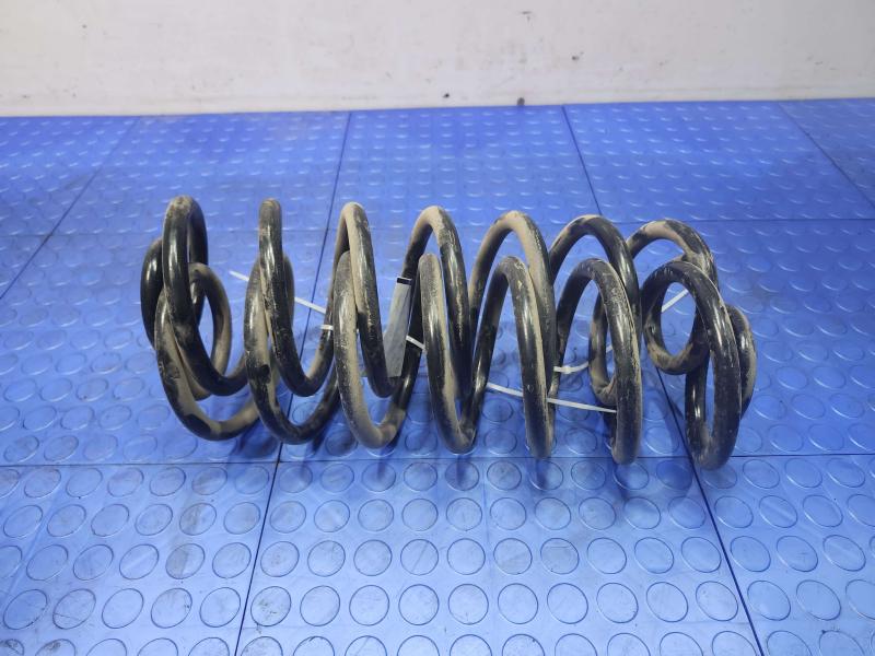 1998-2005 Lincoln Towncar Rear Suspension Coil Springs Set of Two
