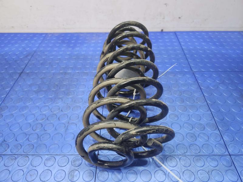 1998-2005 Lincoln Towncar Rear Suspension Coil Springs Set of Two