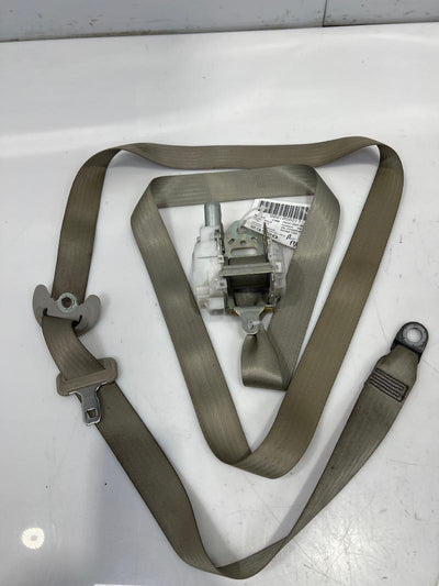 2013 Toyota Prius Front Seat Belt