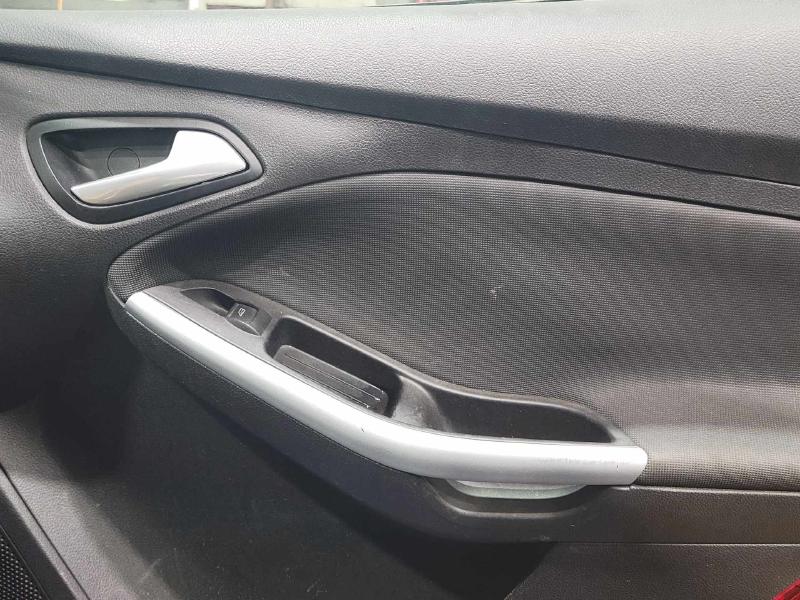 2013 Ford Focus Front Door Trim Panel