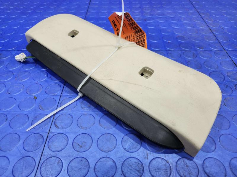 2003 Subaru Legacy 3Rd Brake Light Avoidance Lamp
