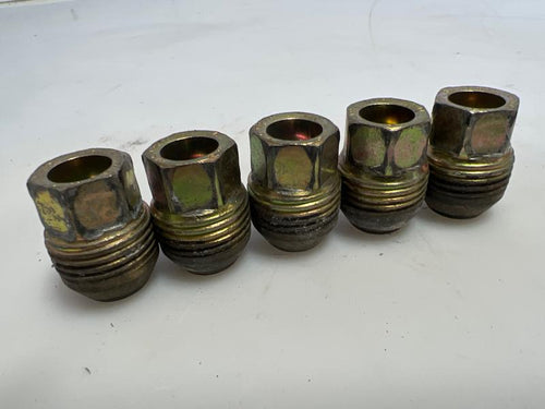 1996 Oldsmobile Ciera Lug Nuts