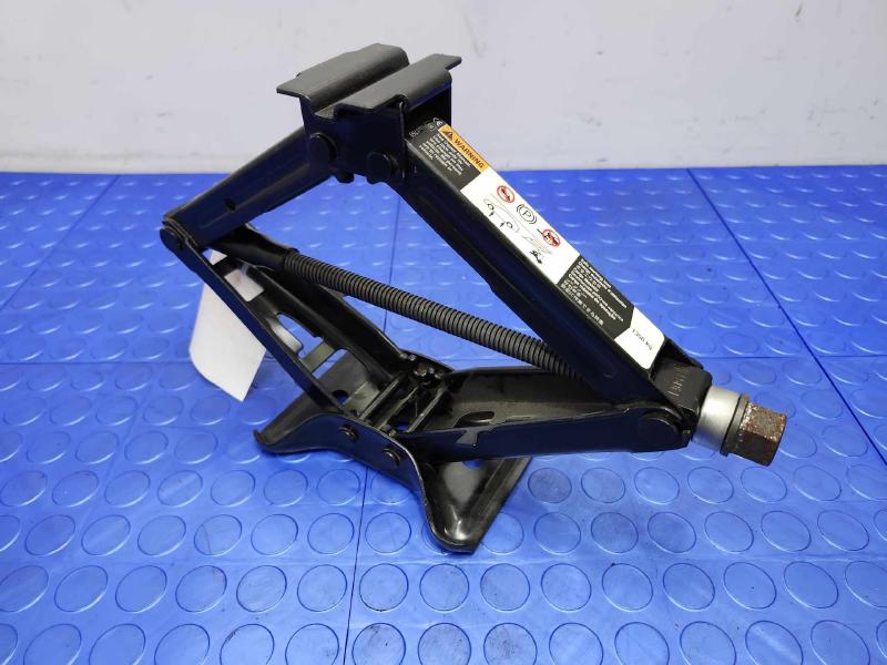 2016 Chevrolet Trax Jack Assembly