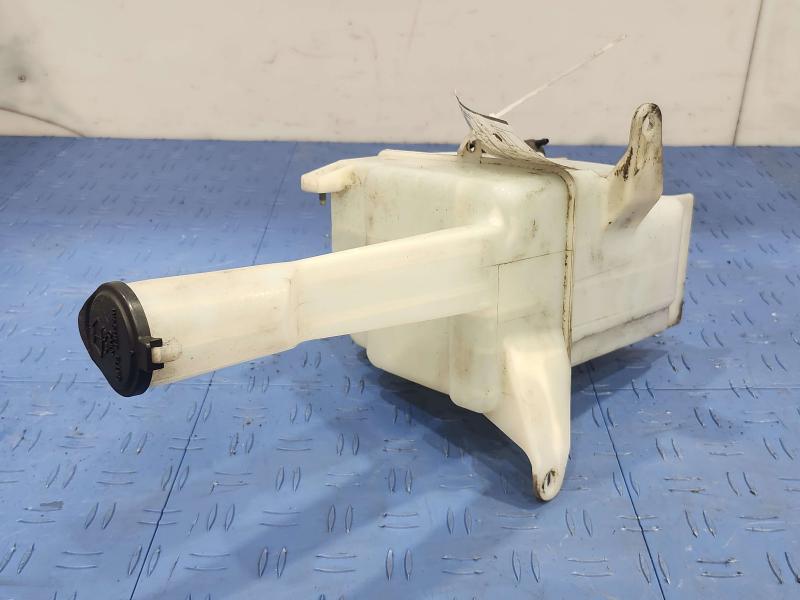 2002 Toyota Camry Washer Bottle