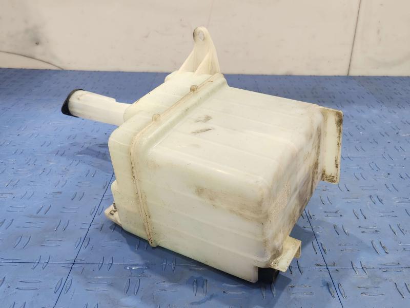 2002 Toyota Camry Washer Bottle